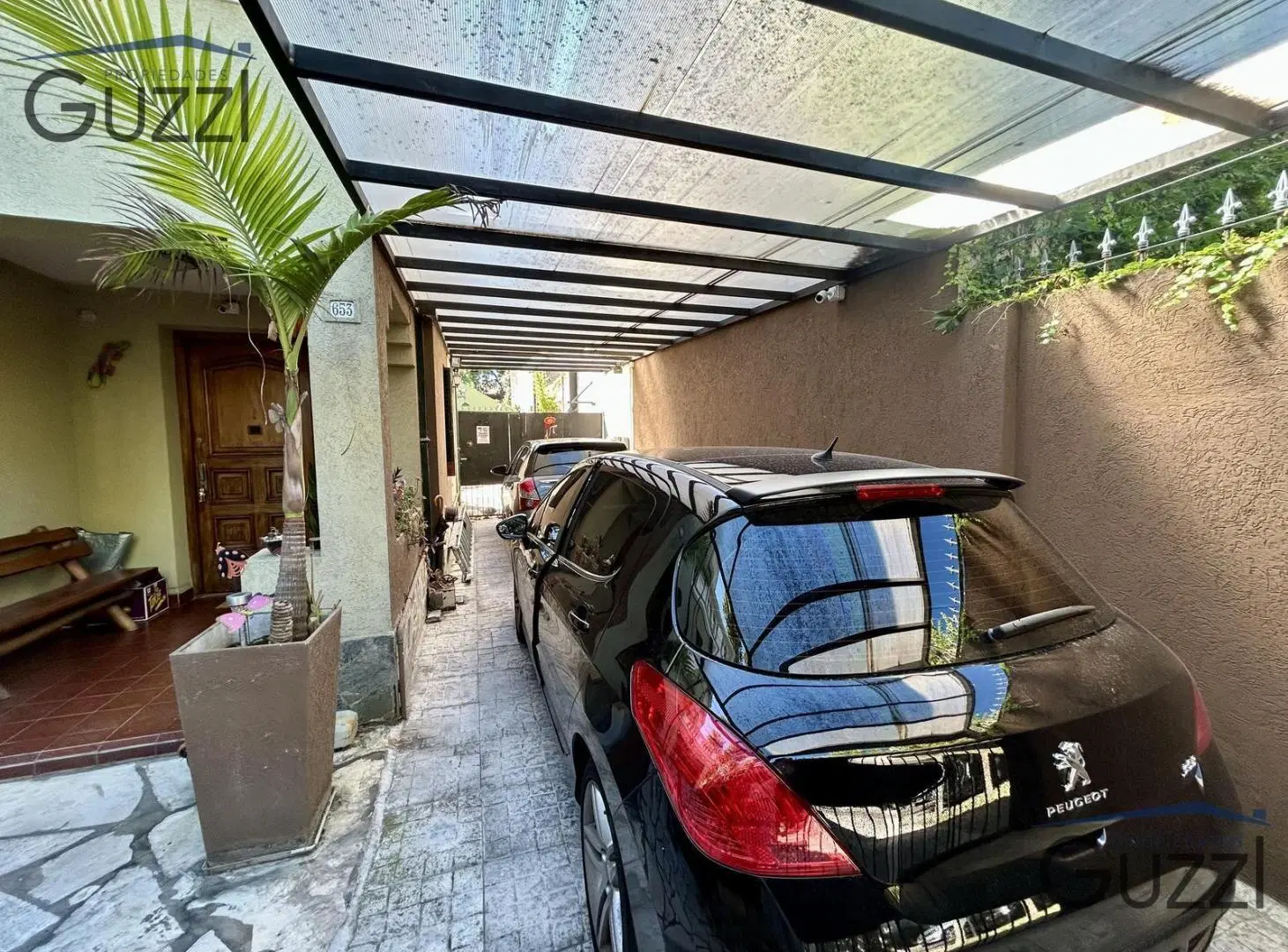 VENTA PROPIEDAD MULTIFAMILIAR CON DOS VIVIENDAS INDEPENDIENTES – LA LUCILA - APTO CREDITO 1