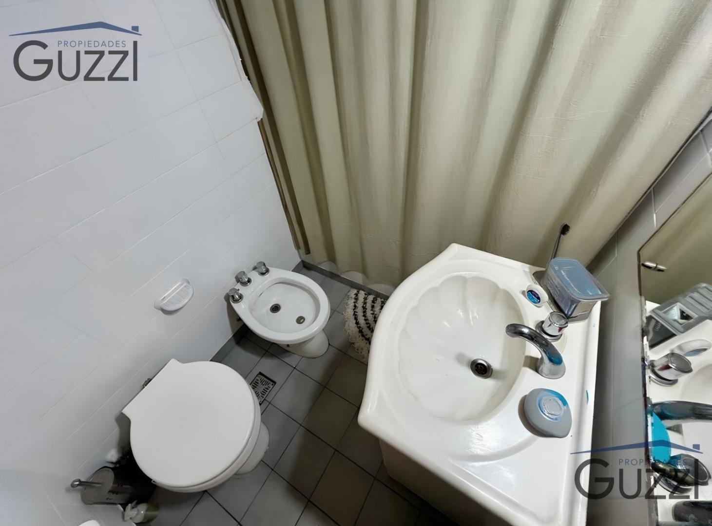 Foto de VENTA DEPARTAMENTO 2 AMBIENTES CON BALCÓN EN CARAPACHAY - APTO CREDITO, imagen 5