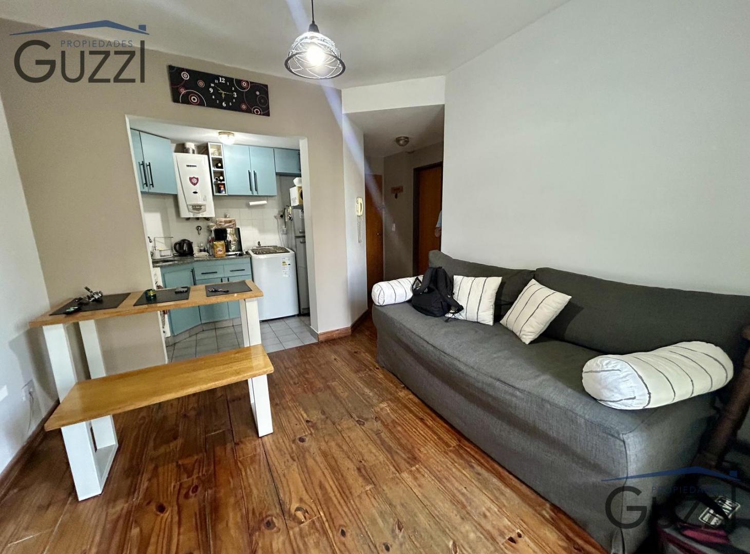 Foto de VENTA DEPARTAMENTO 2 AMBIENTES CON BALCÓN EN CARAPACHAY - APTO CREDITO, imagen 1
