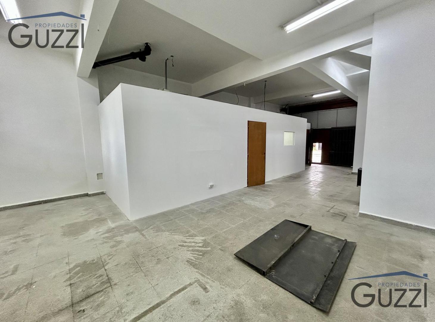 Foto de DEPOSITO EN ALQUILER EN VILLA ADELINA, imagen 5