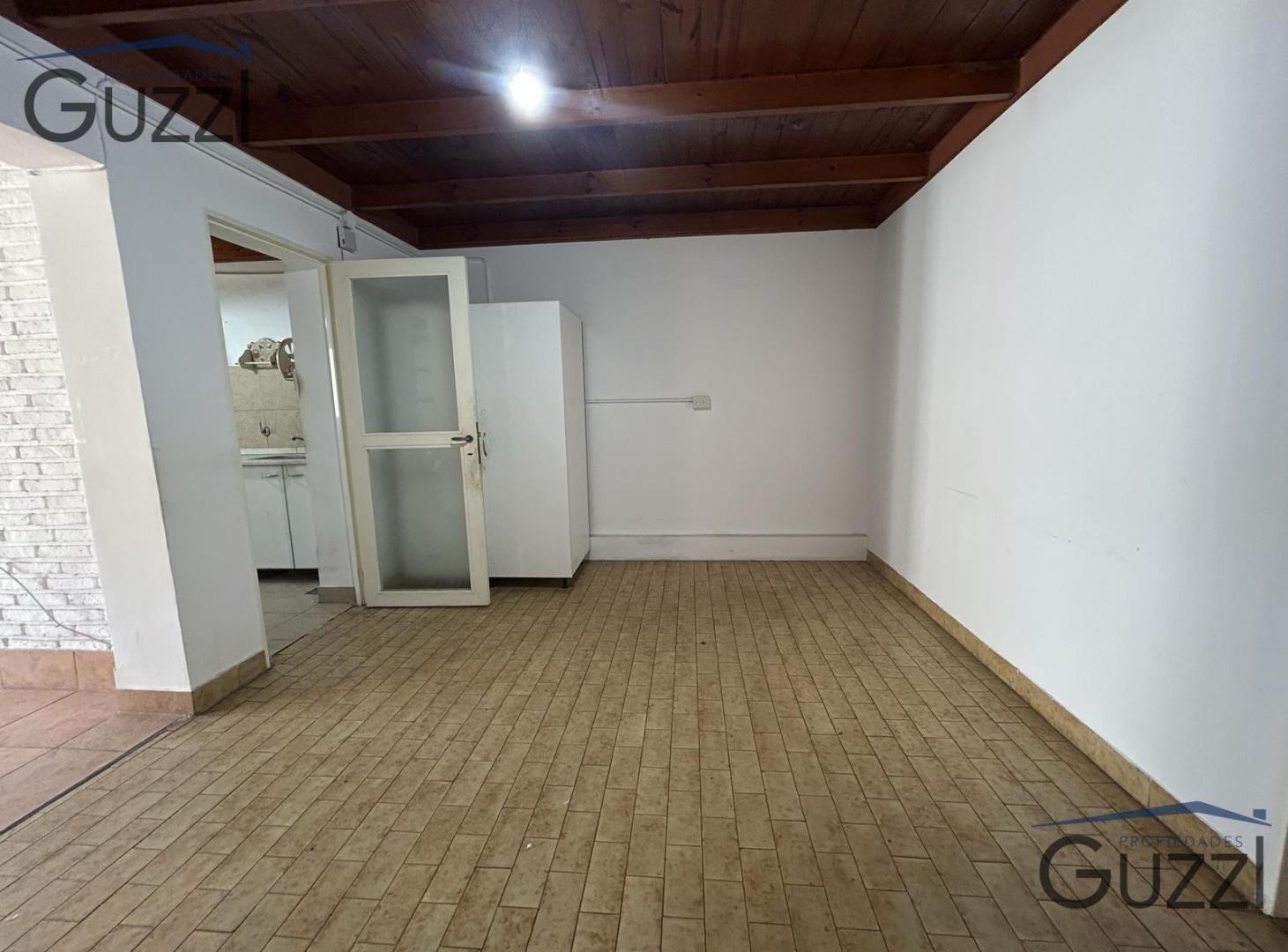 Foto de Venta casa 4 ambientes con escritorio, patio y garaje en Villa Adelina, imagen 5