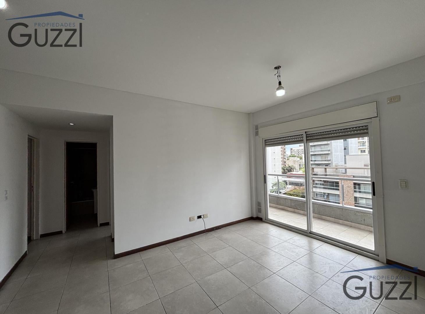 Foto de DEPARTAMENTO A LA VENTA SEMIPISO 3 AMBIENTES CON BALCÓN. CONTRAFRENTE, imagen 4