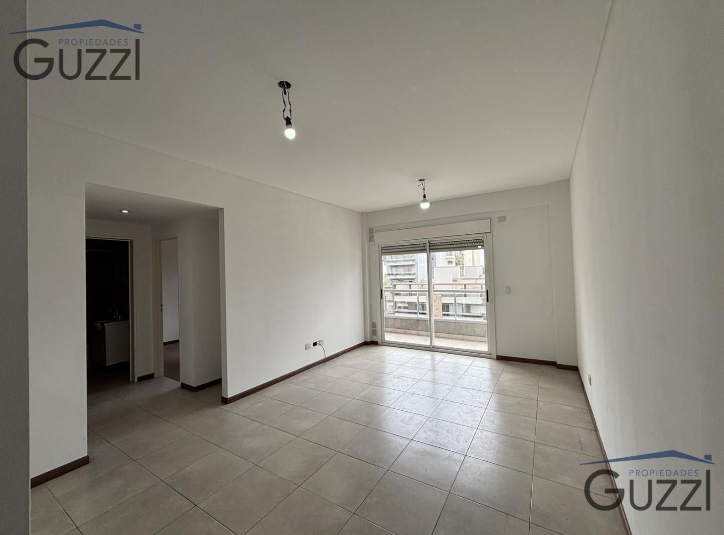 Foto de DEPARTAMENTO A LA VENTA SEMIPISO 3 AMBIENTES CON BALCÓN. CONTRAFRENTE, imagen 2