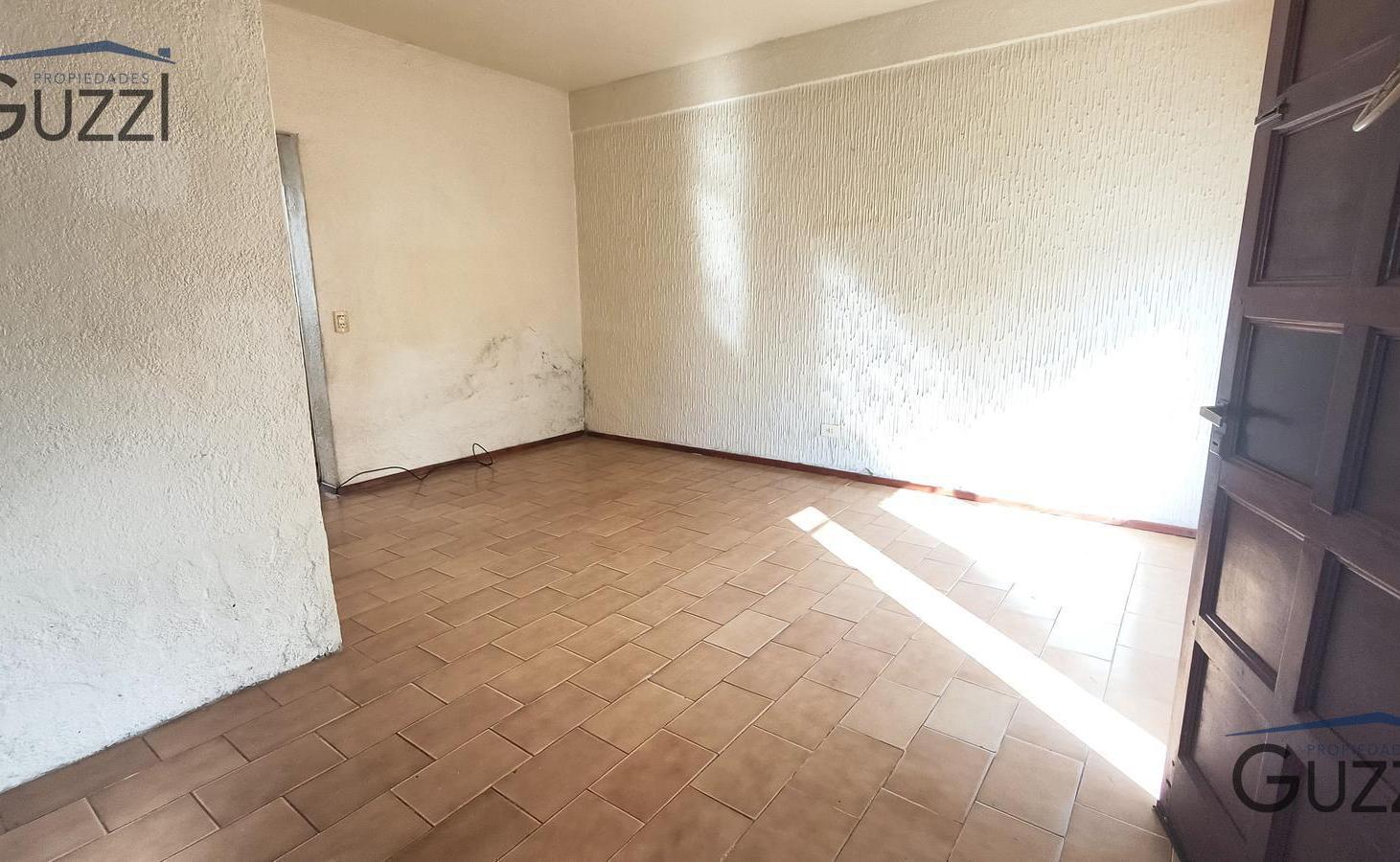 Foto de VENTA PH 2 AMB AL FRENTE EN PLANTA BAJA. PATIO Y COCHERA. EN MUNRO, imagen 3
