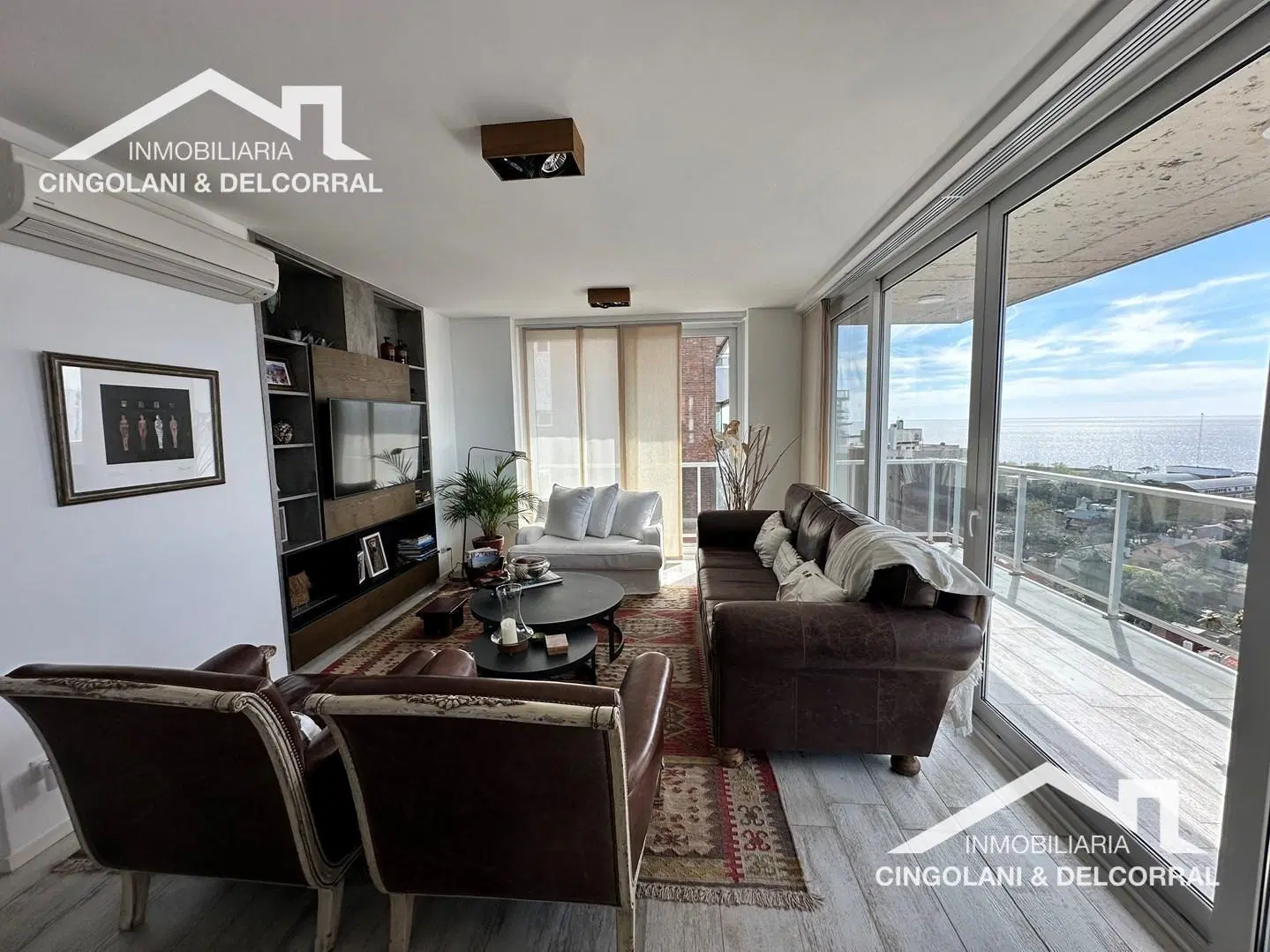 Departamento  AL RIO en Venta en Av. Libertador / Rio, Martínez, San Isidro, La Lucila 2