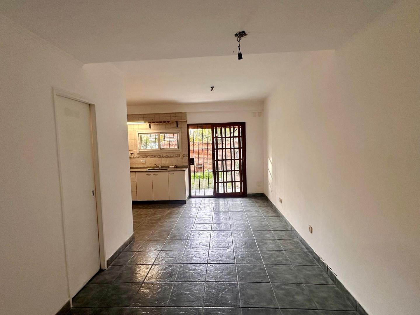 Foto de Casa Dúplex en Alquiler en Lomas de San Isidro, San Isidro, G.B.A. Zona, imagen 1