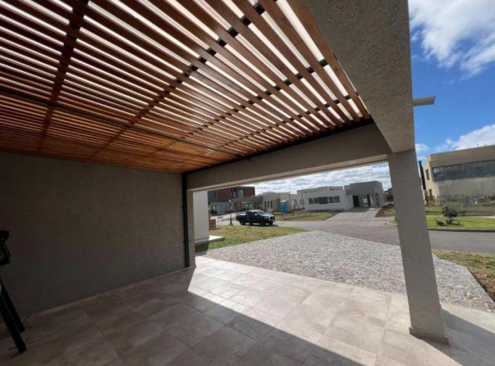 CASA EN ALQUILER A ESTRENAR | SAN FELIPE, CANNING VILLAGE 3
