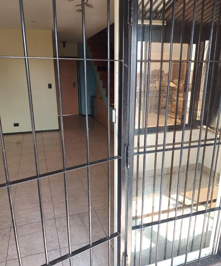 Oficina apto profesional en venta sobre Av. Callao 257 – San Nicolás 5