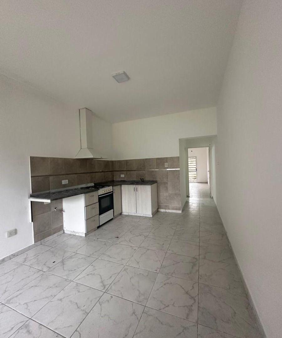Foto de Departamento en alquiler planta baja | J.M. Gutierrez, imagen 2