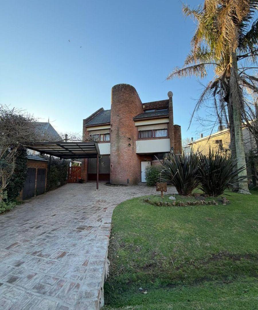 Foto de Casa en El Carmen – 4 dorm, suite con balcón y parque, imagen 1
