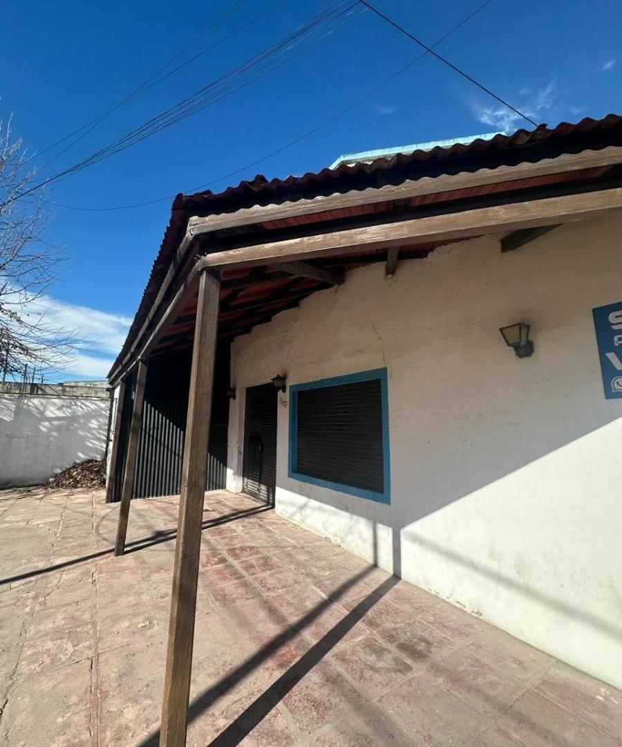Foto de ESQUINA COMERCIAL EN GUTIÉRREZ | 3 LOCALES + MONOAMBIENTE | 595 M² |, imagen 3
