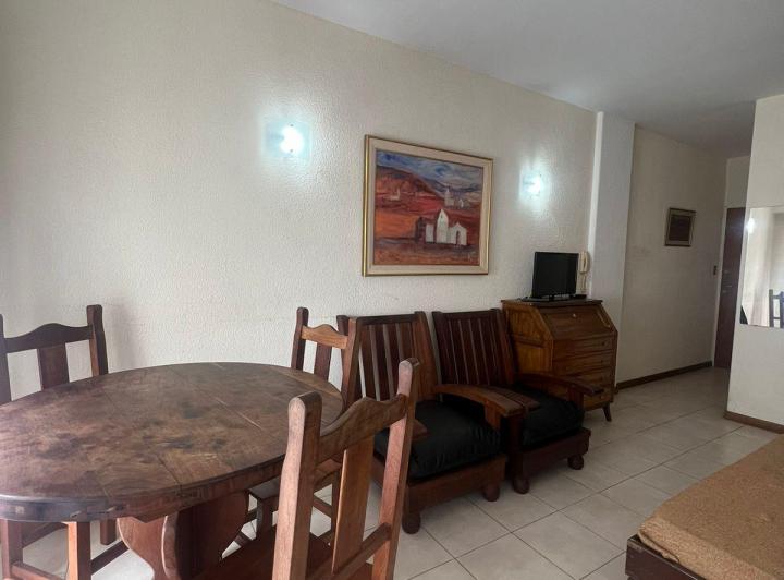 ALQUILER TEMPORARIO. MINIMO 4 NOCHES. AV COLON 2300