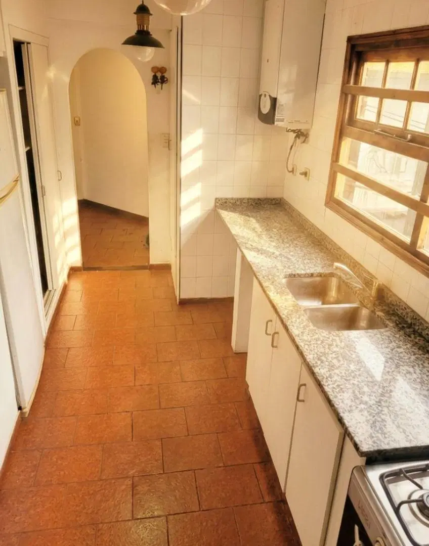 Chalet 5 ambientes en Los Pinares 4