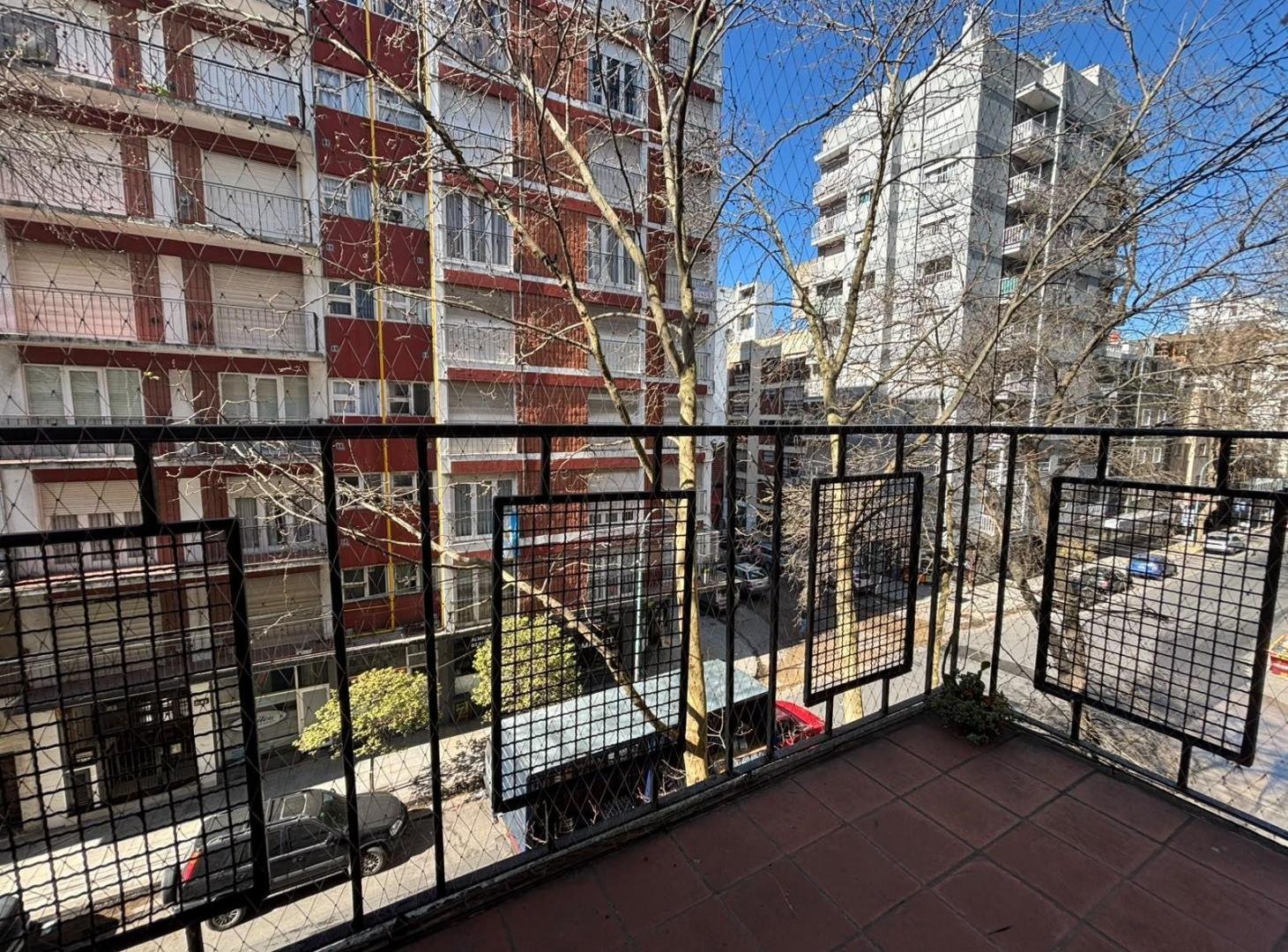 Foto de Departamento al frente con balcon, imagen 1