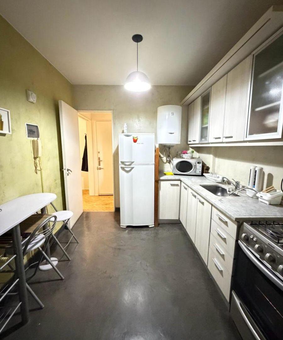 Foto de Excelente departamento 3 ambientes muy luminoso ubicado en la Zona, imagen 2