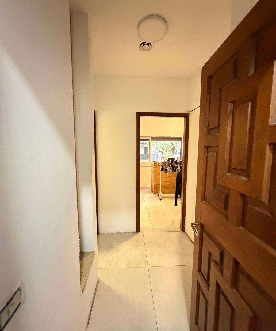 Foto de Excelente Oficina de 70 m2. Federico Lacroze 2100- Palermo, imagen 1
