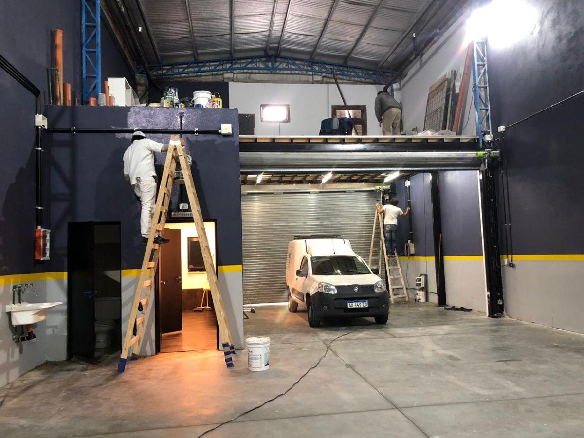 Foto de Excelente Deposito con Ofic- 680 m2 - San Blas 4400- Paternal, imagen 3