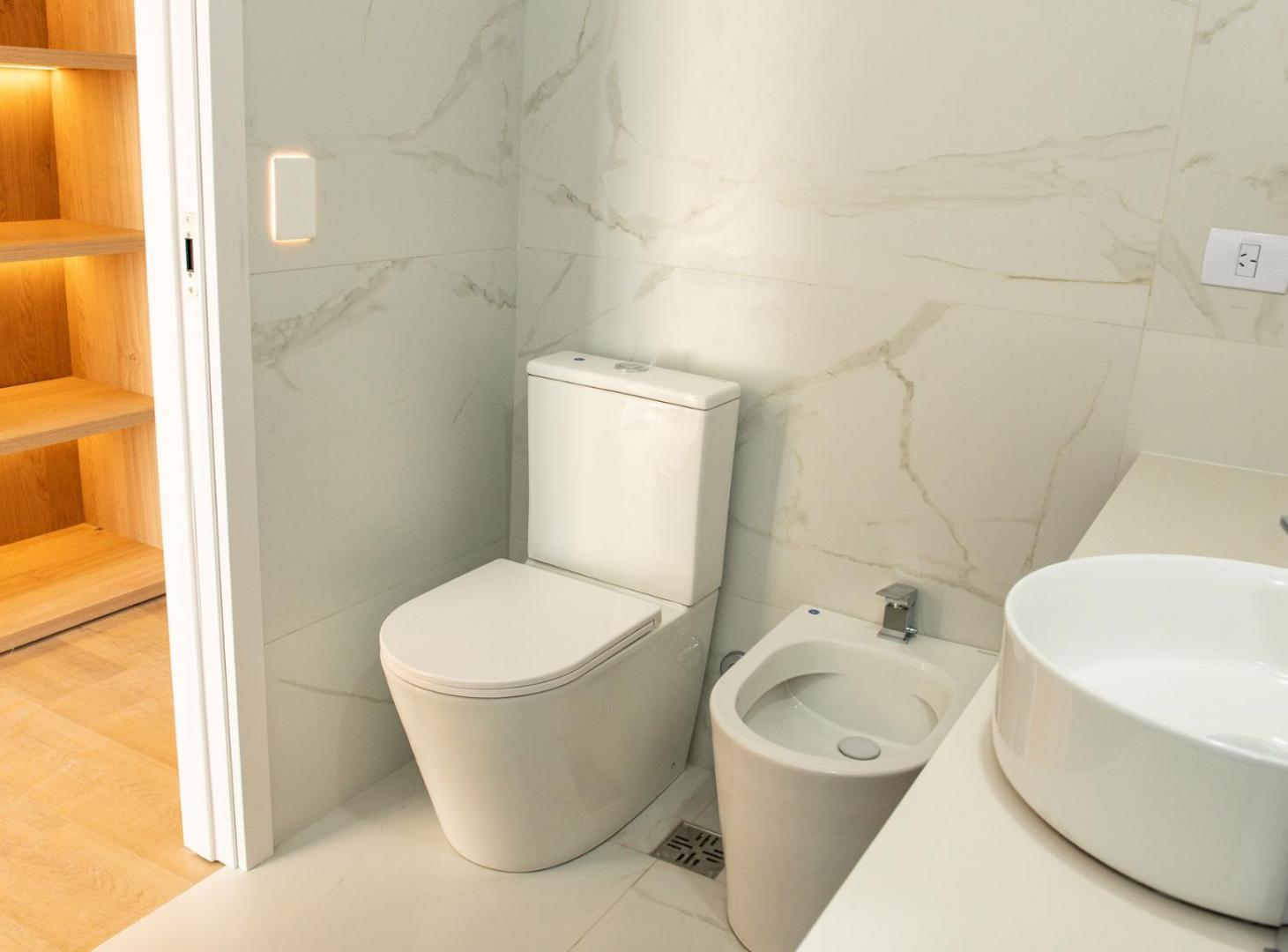 Foto de ESPECTACULAR Y AMPLIO 4 Amb.- A ESTRENAR de 140m²- E. Premium", imagen 3