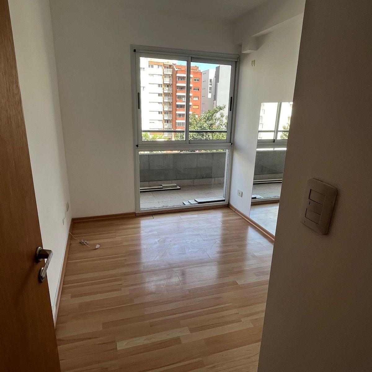 Tres Ambientes Semipiso a Estrenar en El Barrio de Agronomía - Muy Luminoso - con Cochera 4