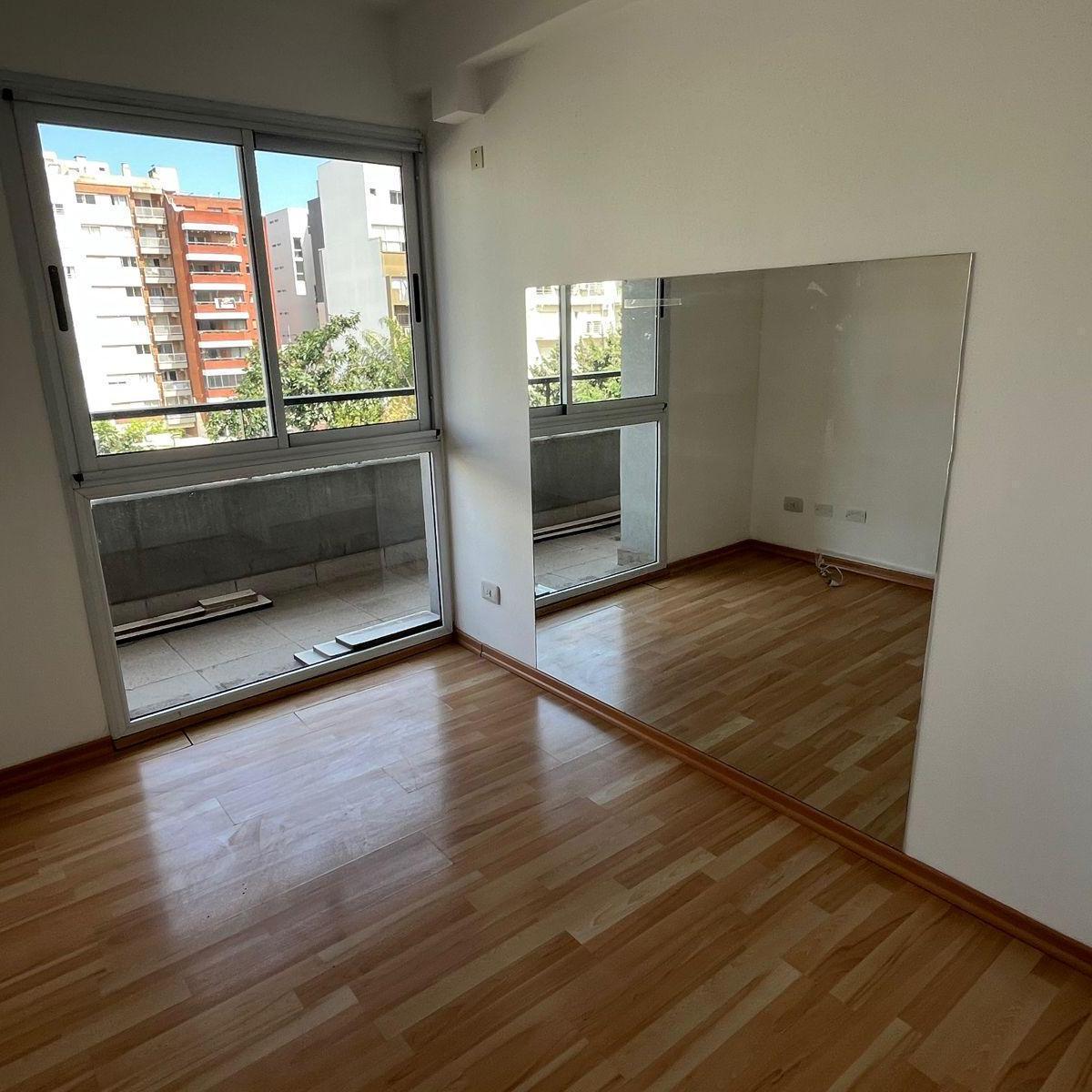 Tres Ambientes Semipiso a Estrenar en El Barrio de Agronomía - Muy Luminoso - con Cochera 2