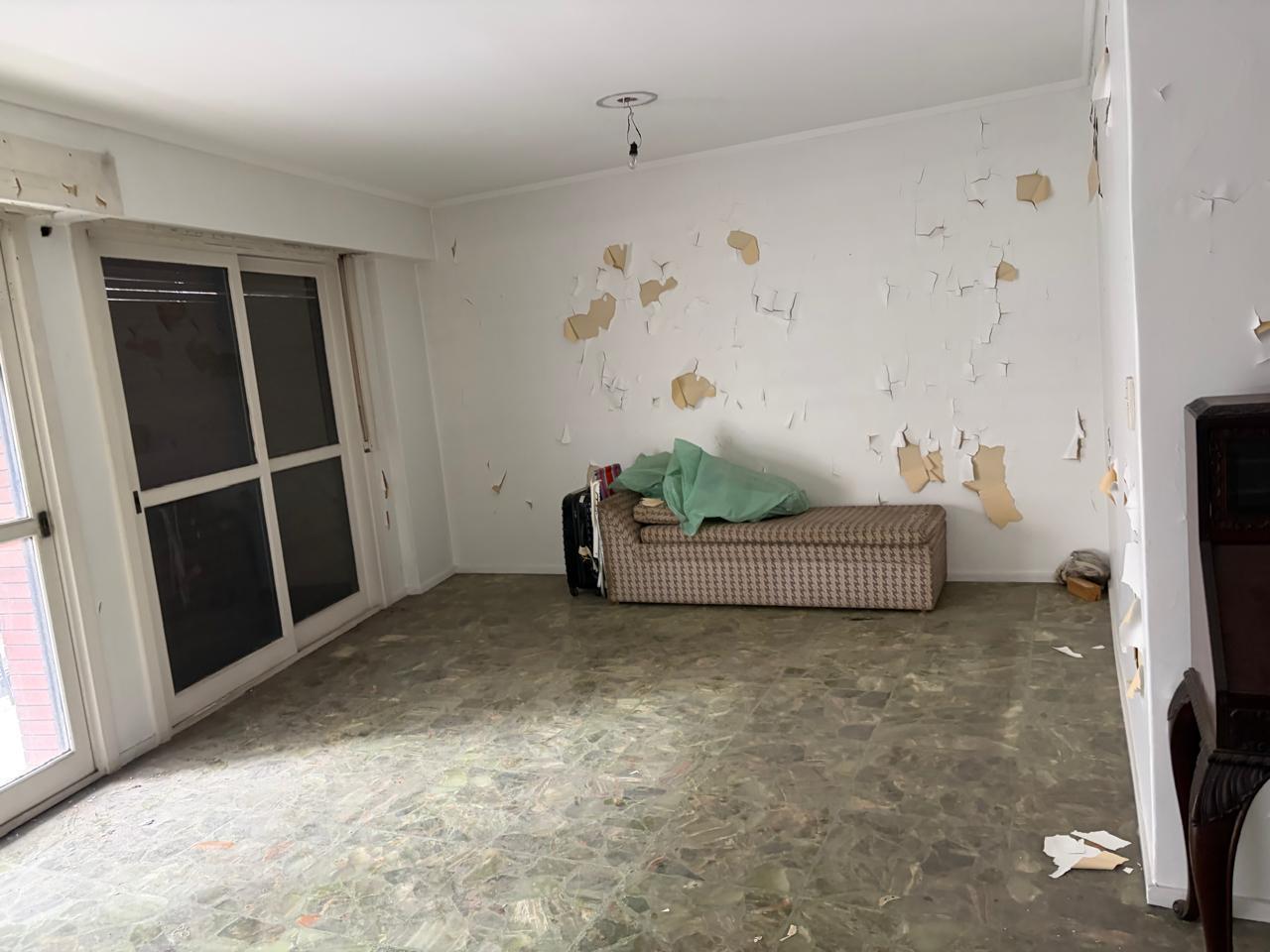 Foto de Venta de semipiso de 3 dormitorios + dependencia, con cochera en, imagen 1