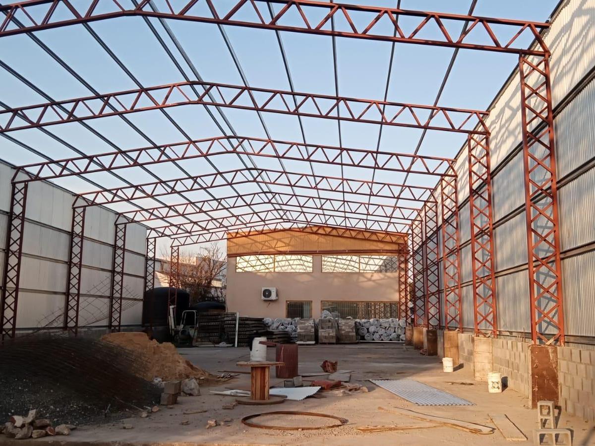 Inmueble Industrial a Estrenar en Parque Cerrado 3