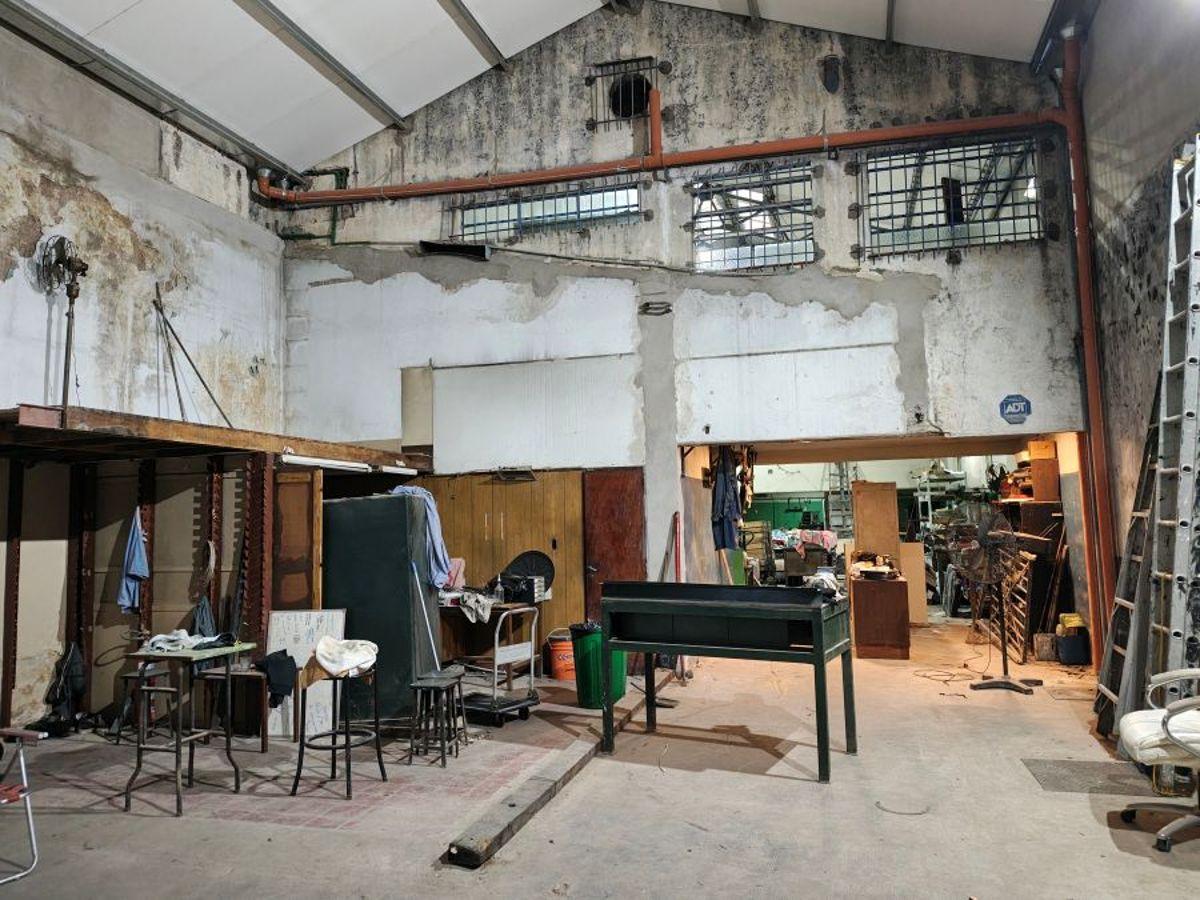 Foto de ALQUILER INMUEBLE INDUSTRIAL DE 320 M2 EN EXCELENTE UBICACIÓN, imagen 2
