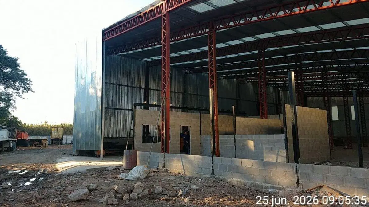 NAVE INDUSTRIAL DE 1349 M2 ,EN POLO INDUSTRIAL A ESTRENAR 3