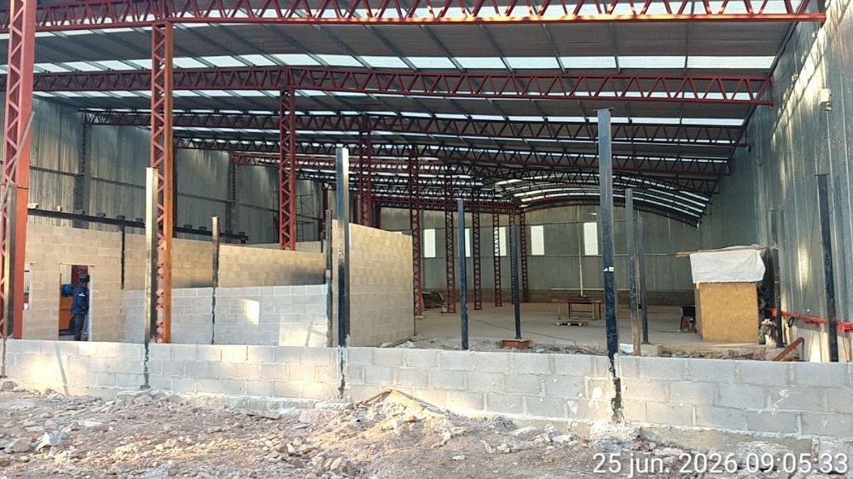 Foto de NAVE INDUSTRIAL DE 1349 M2 ,EN POLO INDUSTRIAL A ESTRENAR, imagen 4