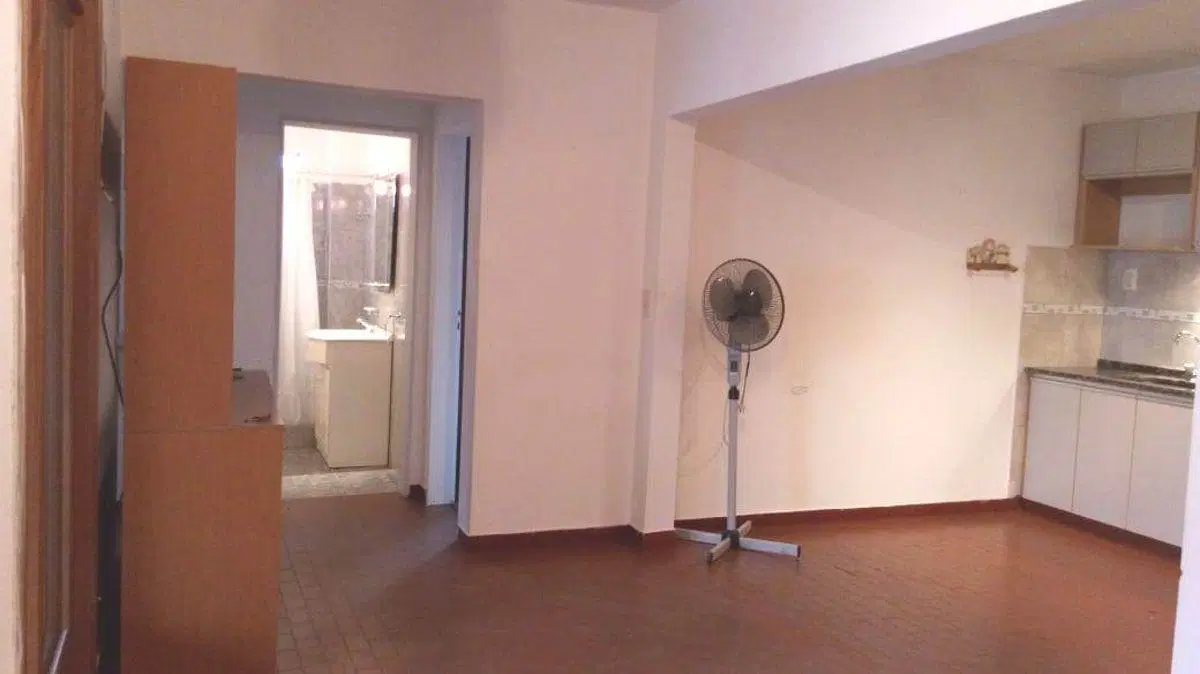 3 AMBIENTES EN PLANTA ALTE CON BALCON Y TERRAZA DE 68 M2 CUBIERTOS 8