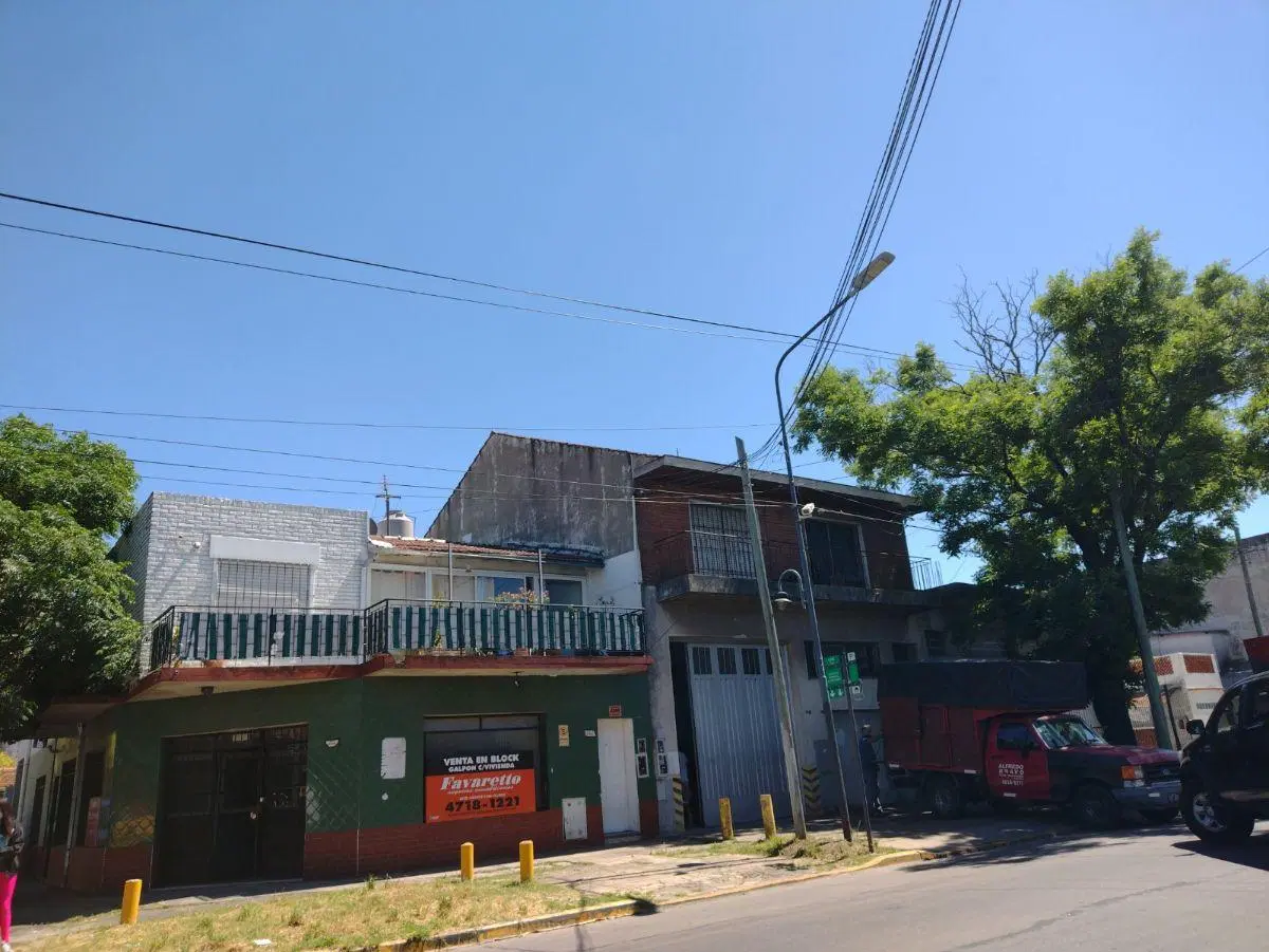 3 AMBIENTES EN PLANTA ALTE CON BALCON Y TERRAZA DE 68 M2 CUBIERTOS 3