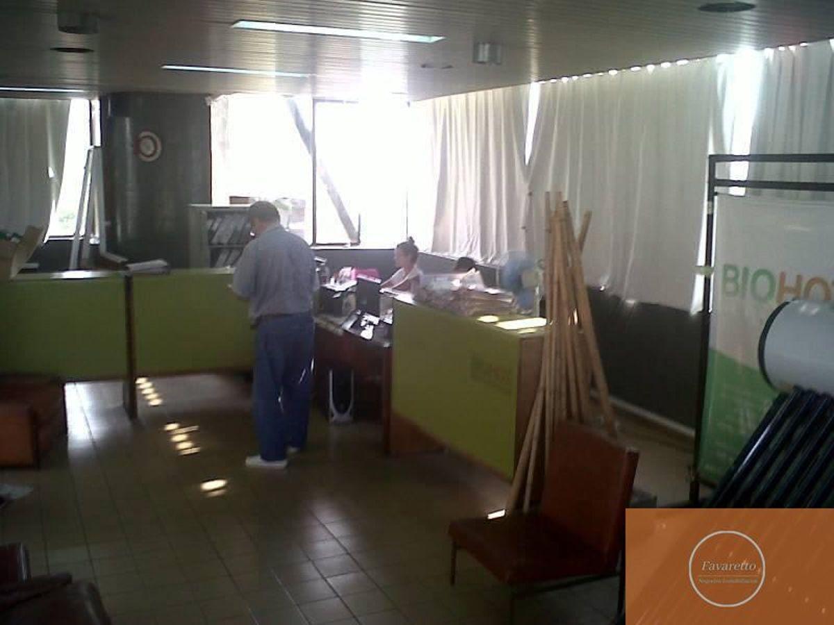 Foto de Galpón en venta de 13500m2 ubicado en Boulogne Sur Mer, imagen 2