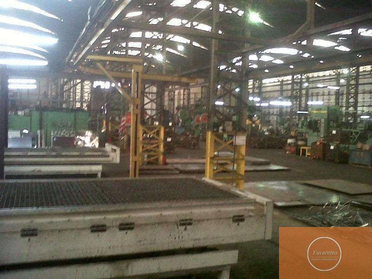 Foto de Galpón en venta de 13500m2 ubicado en Boulogne Sur Mer, imagen 5