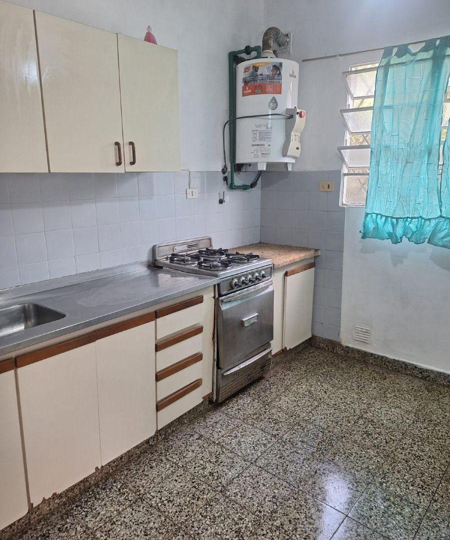 Foto de MUY BUEN DOS AMBIENTES CON PATIO, A METROS DE PARANA, imagen 1