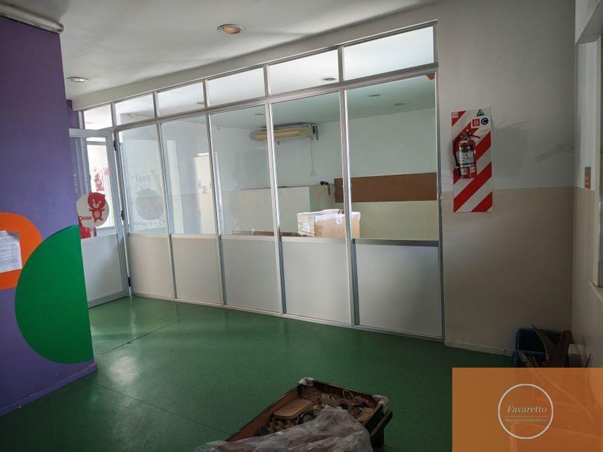 Foto de Local comercial en alquiler ubicado en Munro, imagen 4