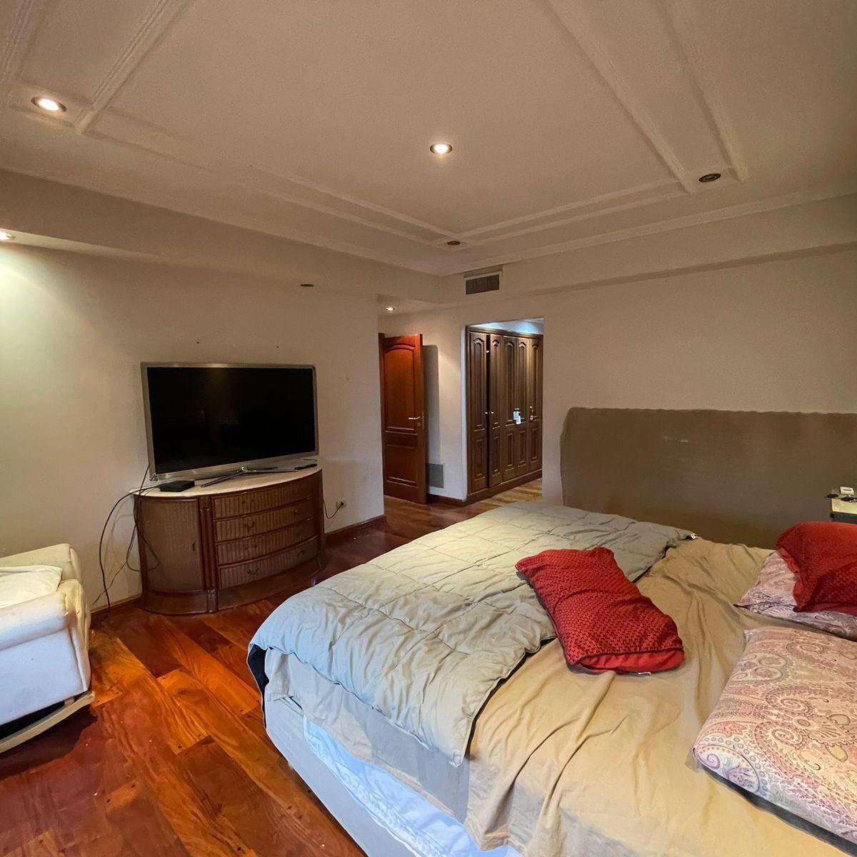 Foto de Amplio chalet de categoria en muy buena zona de Lomas de Zamora, imagen 5