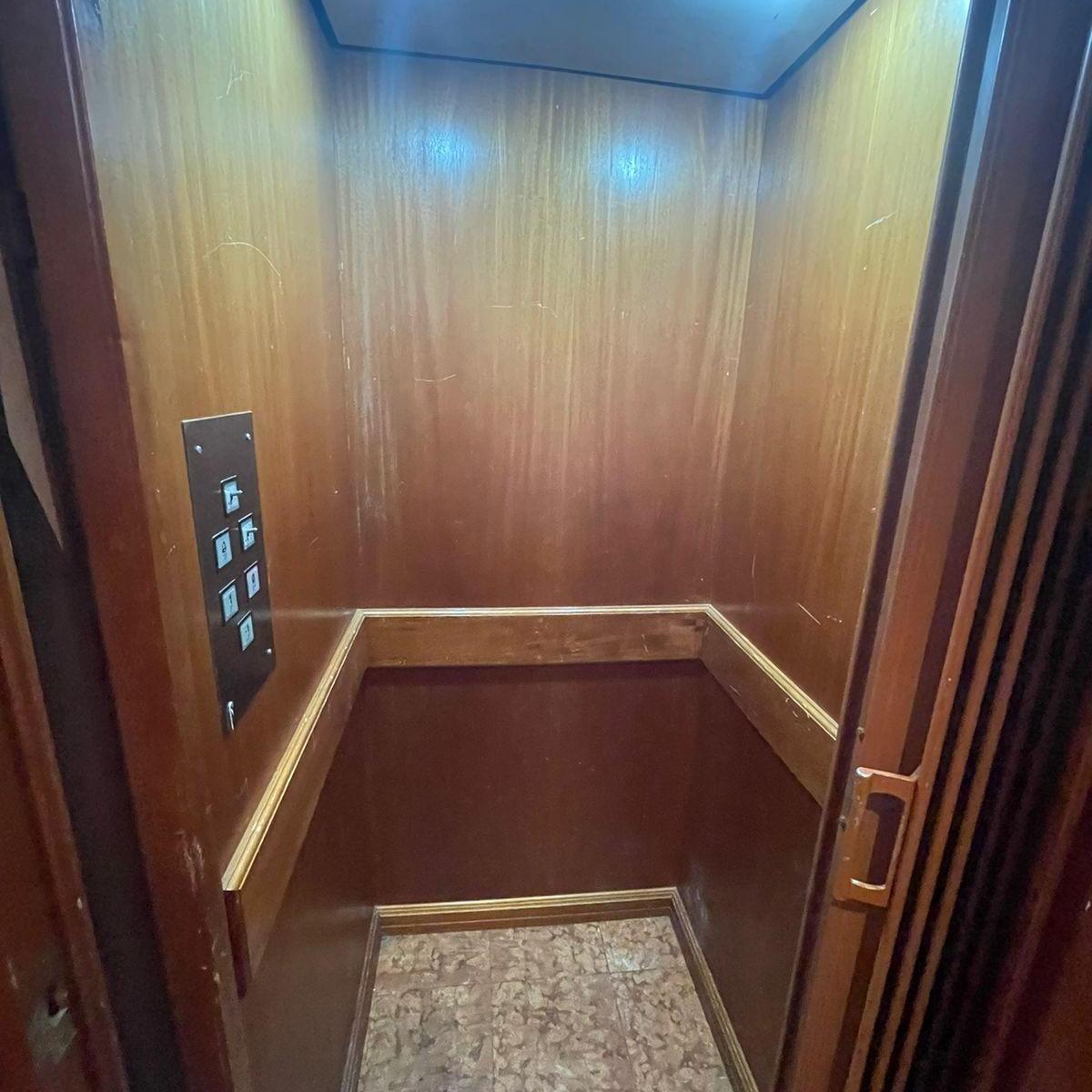 Foto de Amplio chalet de categoria en muy buena zona de Lomas de Zamora, imagen 4