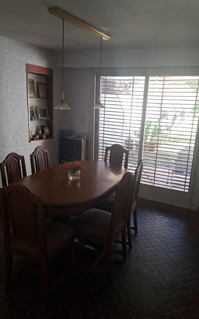 Foto de HERMOSO CHALET EN DOS PLANTA!!! EXCELENTE UBICACION!!, imagen 4