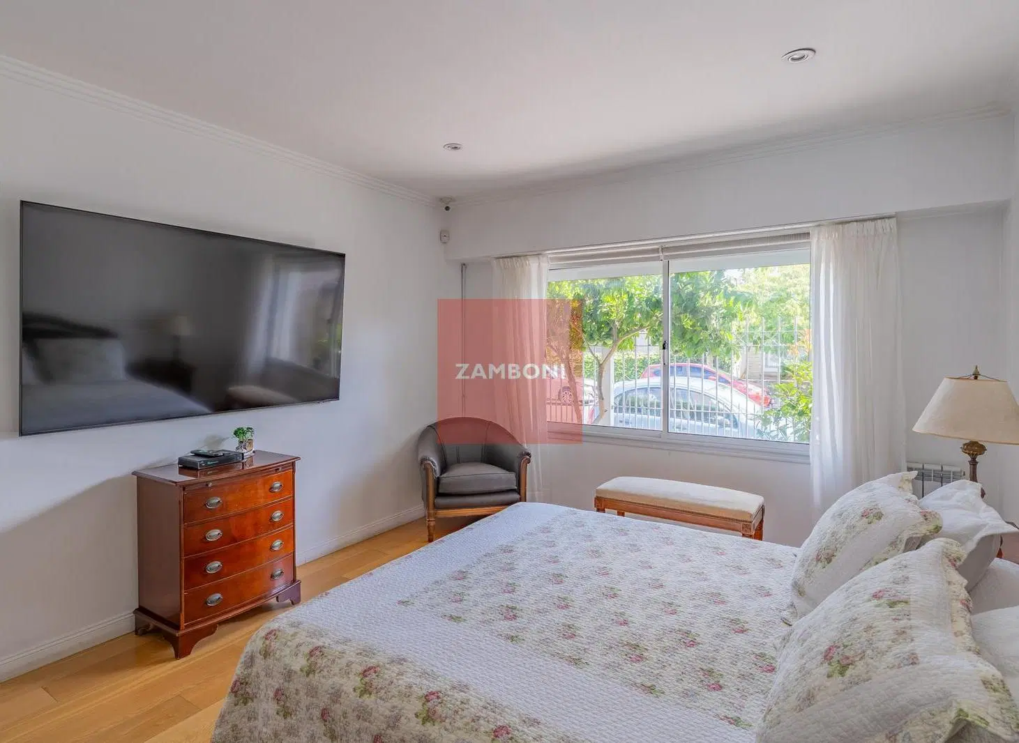 Casa en venta en guemes 8