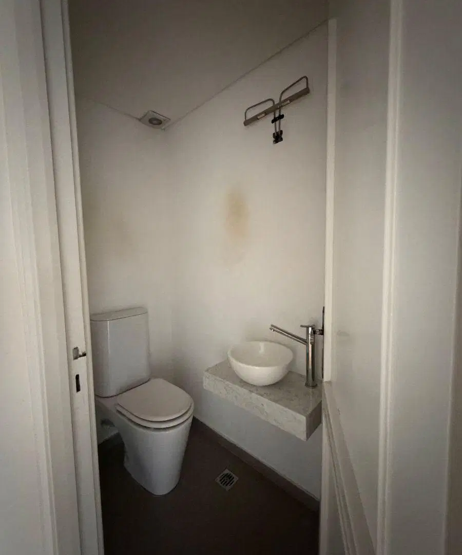 Departamento de 4 dormitorios c/dep y espacio guardacoches en alquiler en Recoleta 5