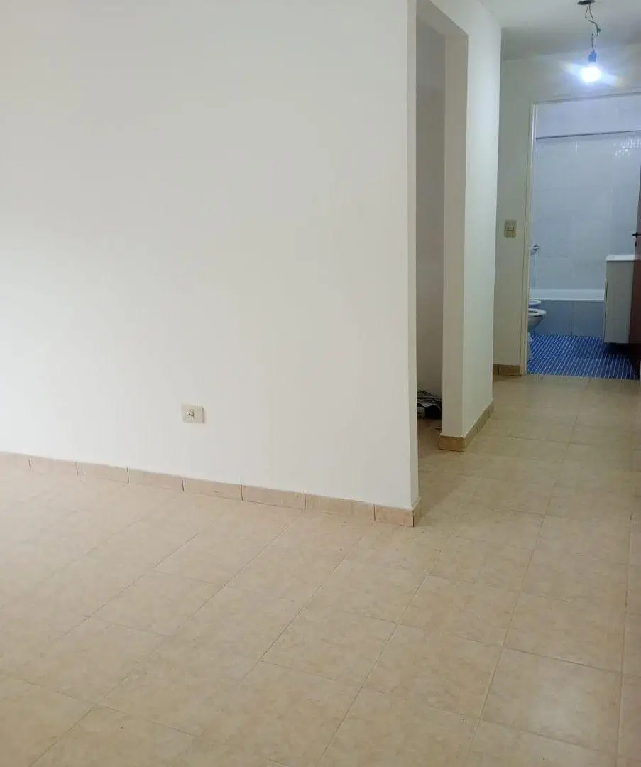 Alquiler dos ambientes bajas expensas 2