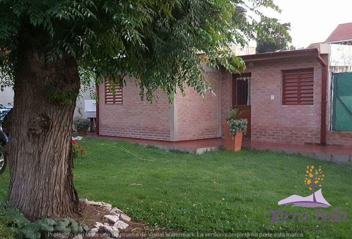 Departamento frente al Lago - 2/3 personas. Cochera