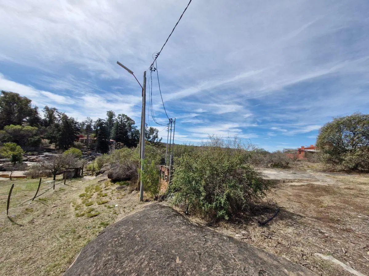 TERRENO SOBRE EL RIO EN CABALANGO A MINUTOS DE VILLA CARLOS PAZ - IDEAL PARA COMPLEJO DE CABAÑAS 5