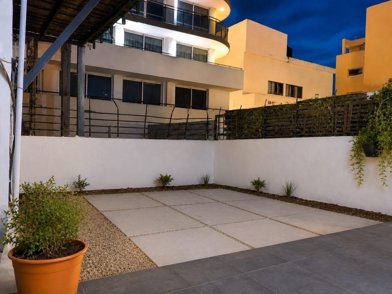 Foto de DEPARTAMENTO PARA 4 PERSONAS EN ZONA CENTRICA CON COCHERA Y PATIO, imagen 1