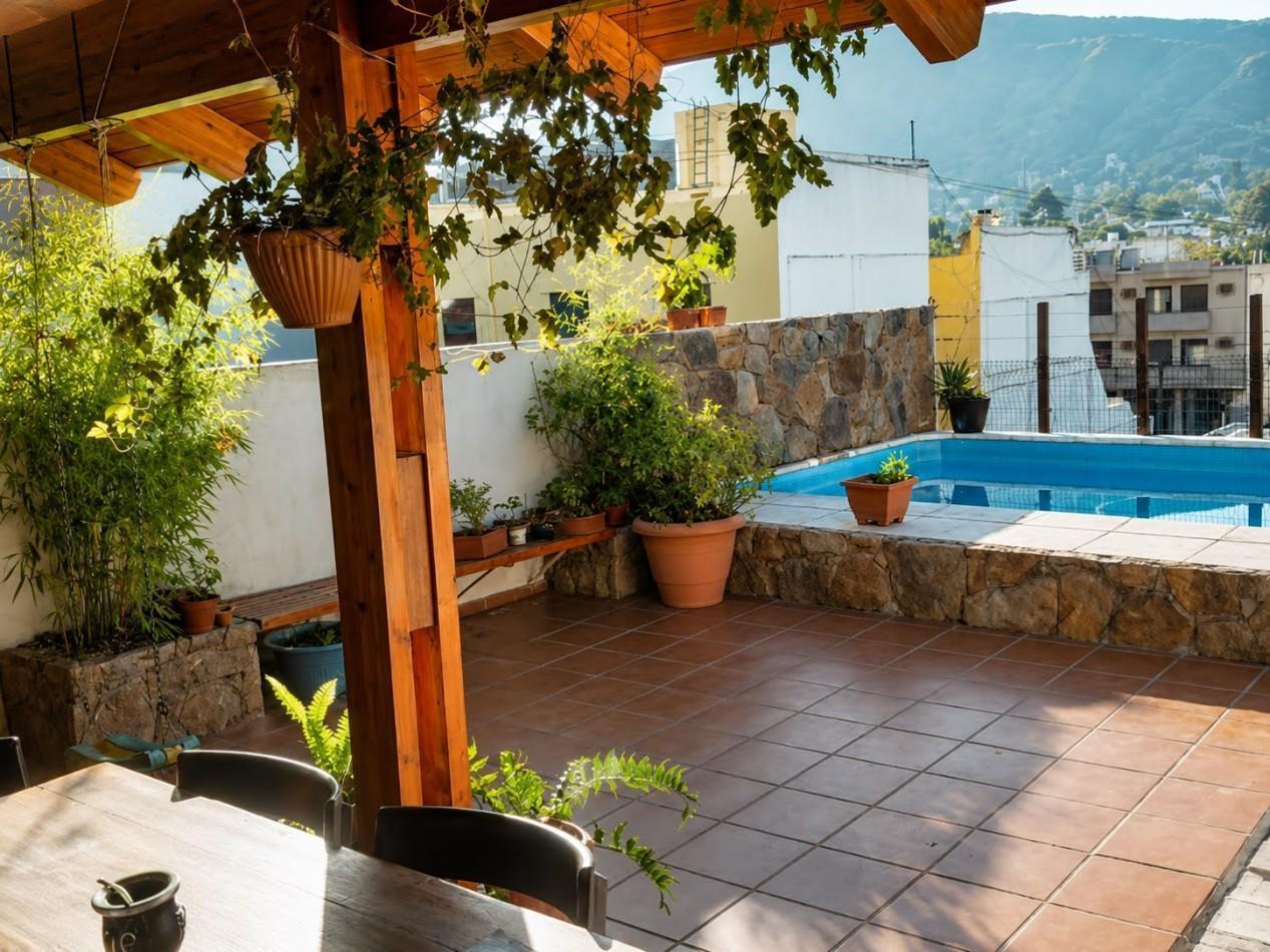 Foto de CASA PARA 8 PERSONAS CENTRICA - PILETA - GALERIA - PARRILLA, imagen 5