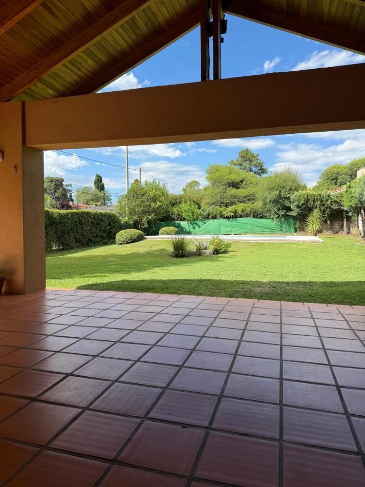 Foto de CASA PARA 11 PERSONAS PILETA PARQUE QUINCHO, imagen 4