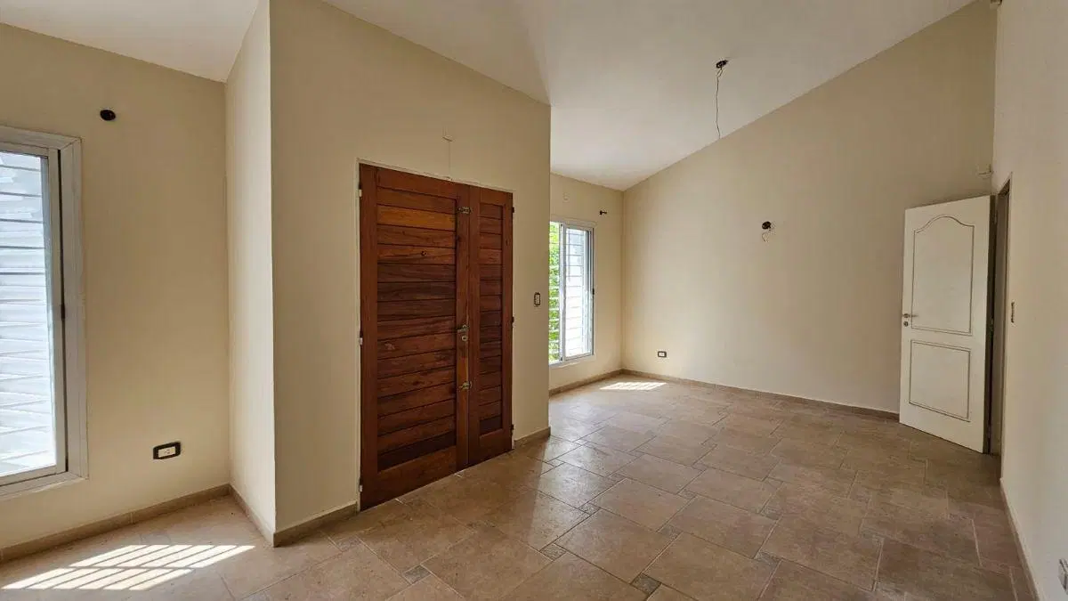 Extraordinaria casa en Alquiler Quintas de Argüello 3 dormitorios c/ Cochera 2