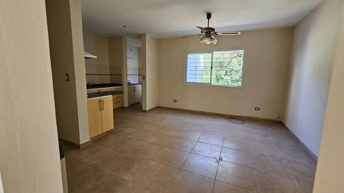 Extraordinaria casa en Alquiler Quintas de Argüello 3 dormitorios c/ Cochera 4