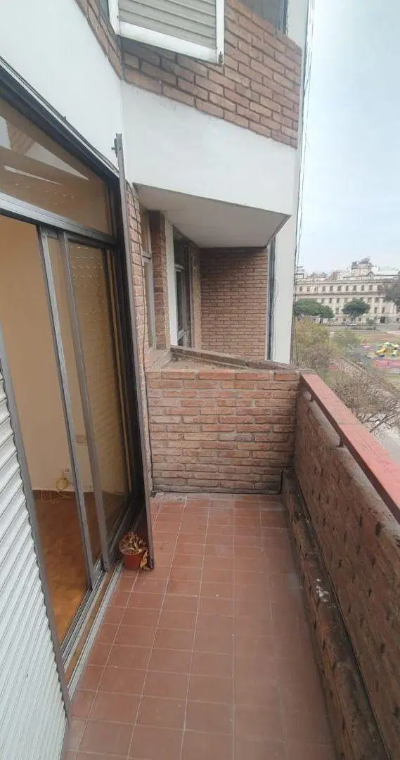 MONOAMBIENTE EN ALQUILER - BARRIO CENTRO 8