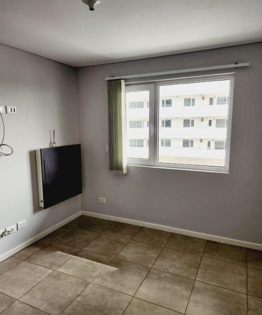 Foto de SE ALQUILA DEPTO - 2 HAB - QUINCHO, PILETA, PLAYROOM, imagen 4